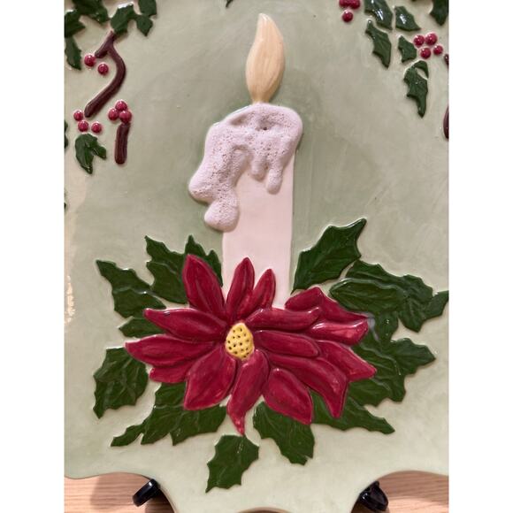 Hand-Painted Ceramic CHRISTMAS Plate VINTAGE - Picture 2 of 6